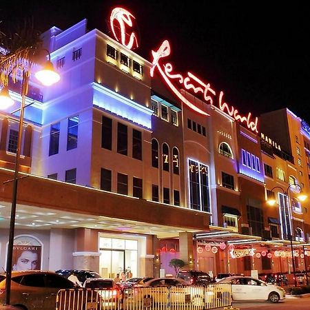 Eighty One Newport Boulevard مانيلا المظهر الخارجي الصورة