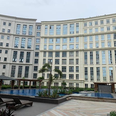 Eighty One Newport Boulevard مانيلا المظهر الخارجي الصورة
