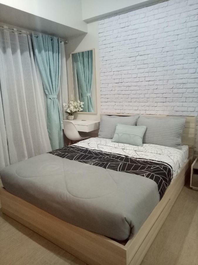 Eighty One Newport Boulevard مانيلا المظهر الخارجي الصورة